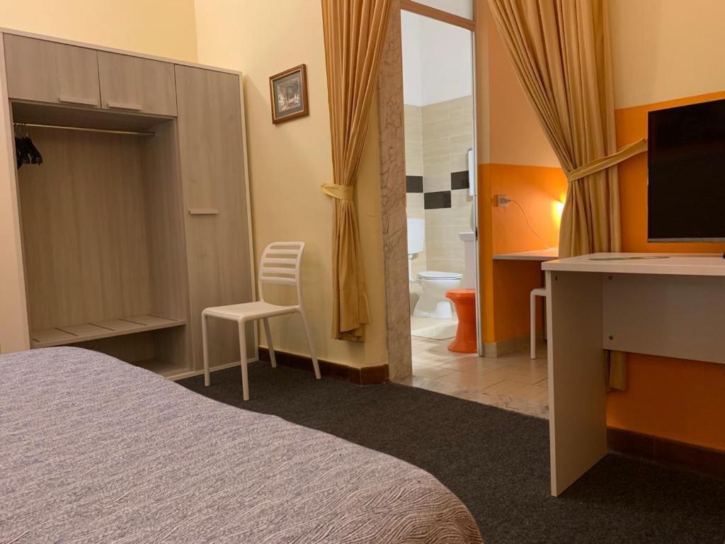 Hotel Annunziata Маса Екстериор снимка